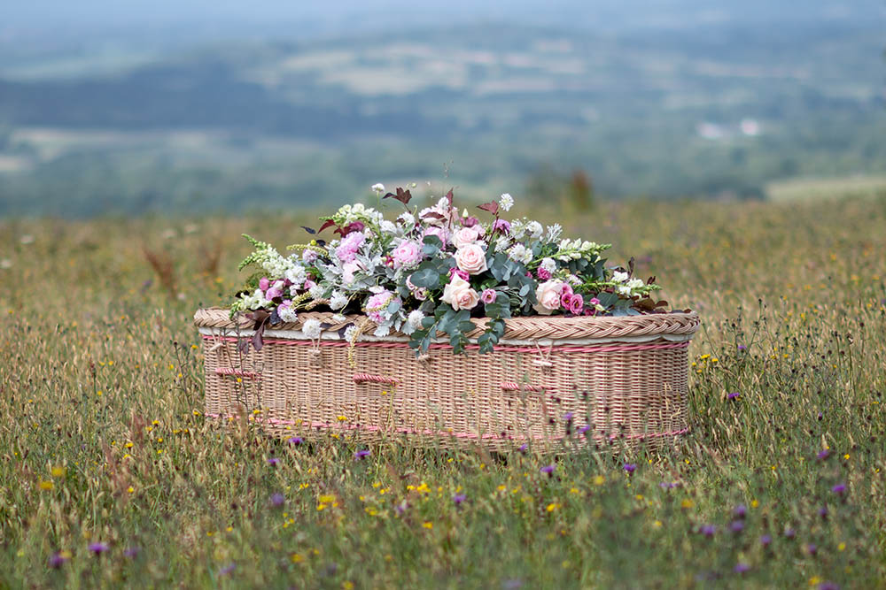 Burial: Your Guide to Traditional & Non-Traditional Burials