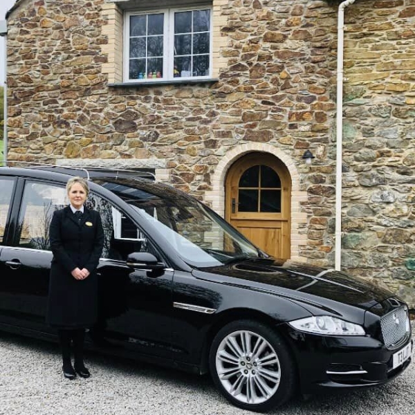 Carriages & Cars